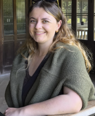 Chloe Roddis : 